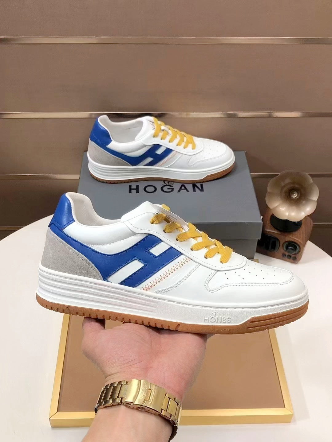 Hogan