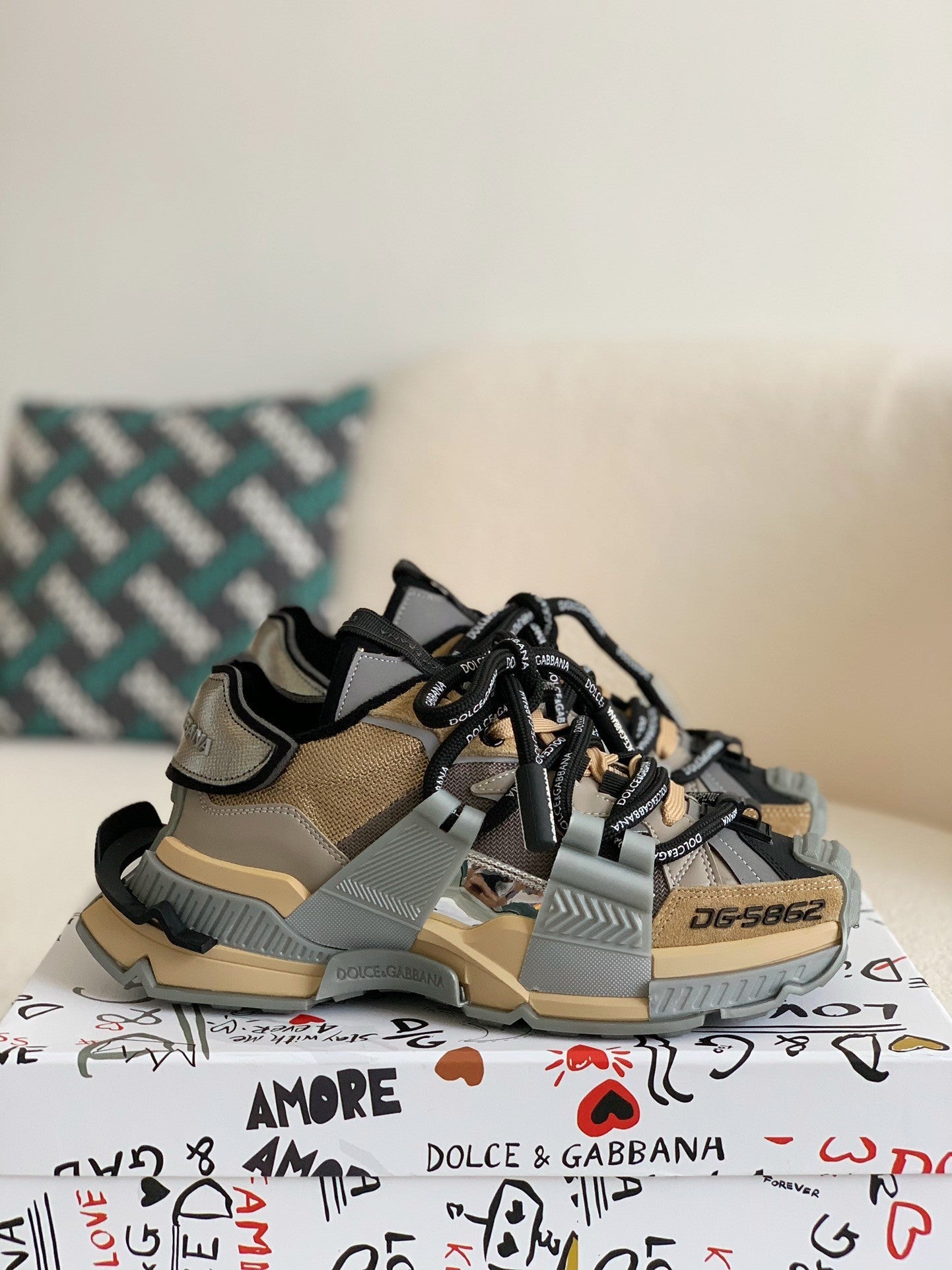 D&G SNEAKER