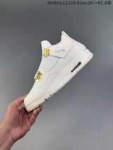 AIR JORDAN 4