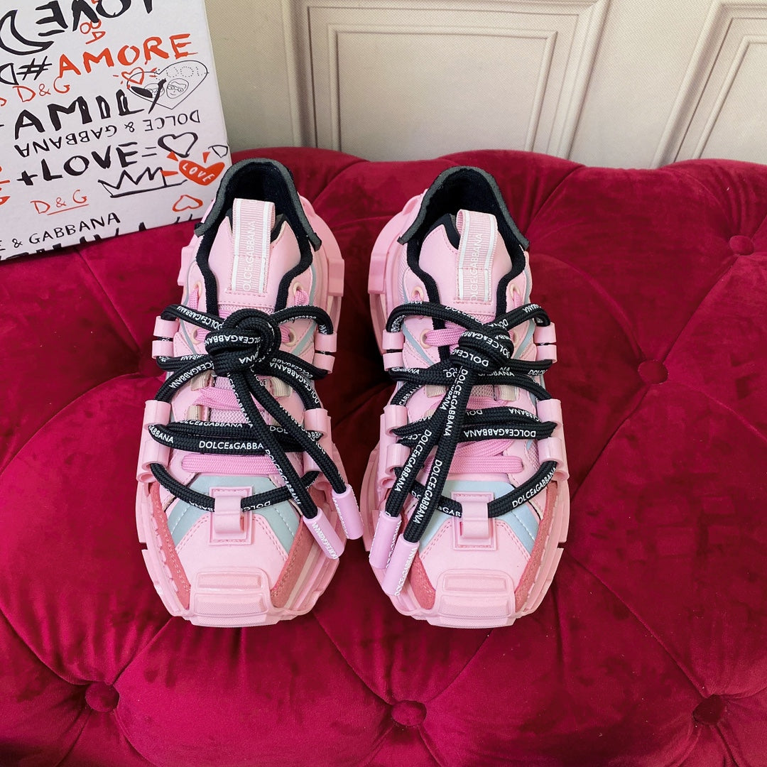 D&G SHOES