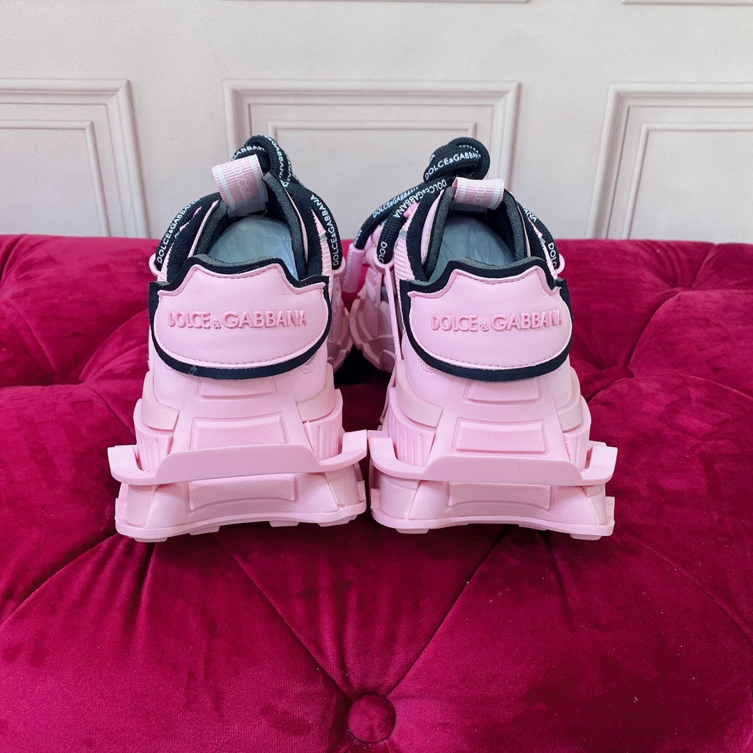 D&G SHOES