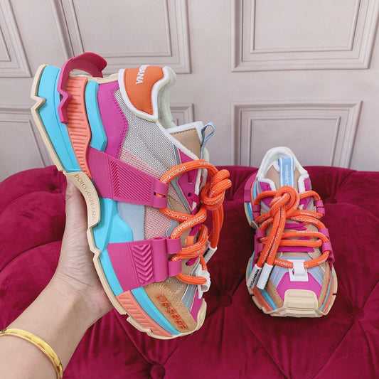D&G SHOES