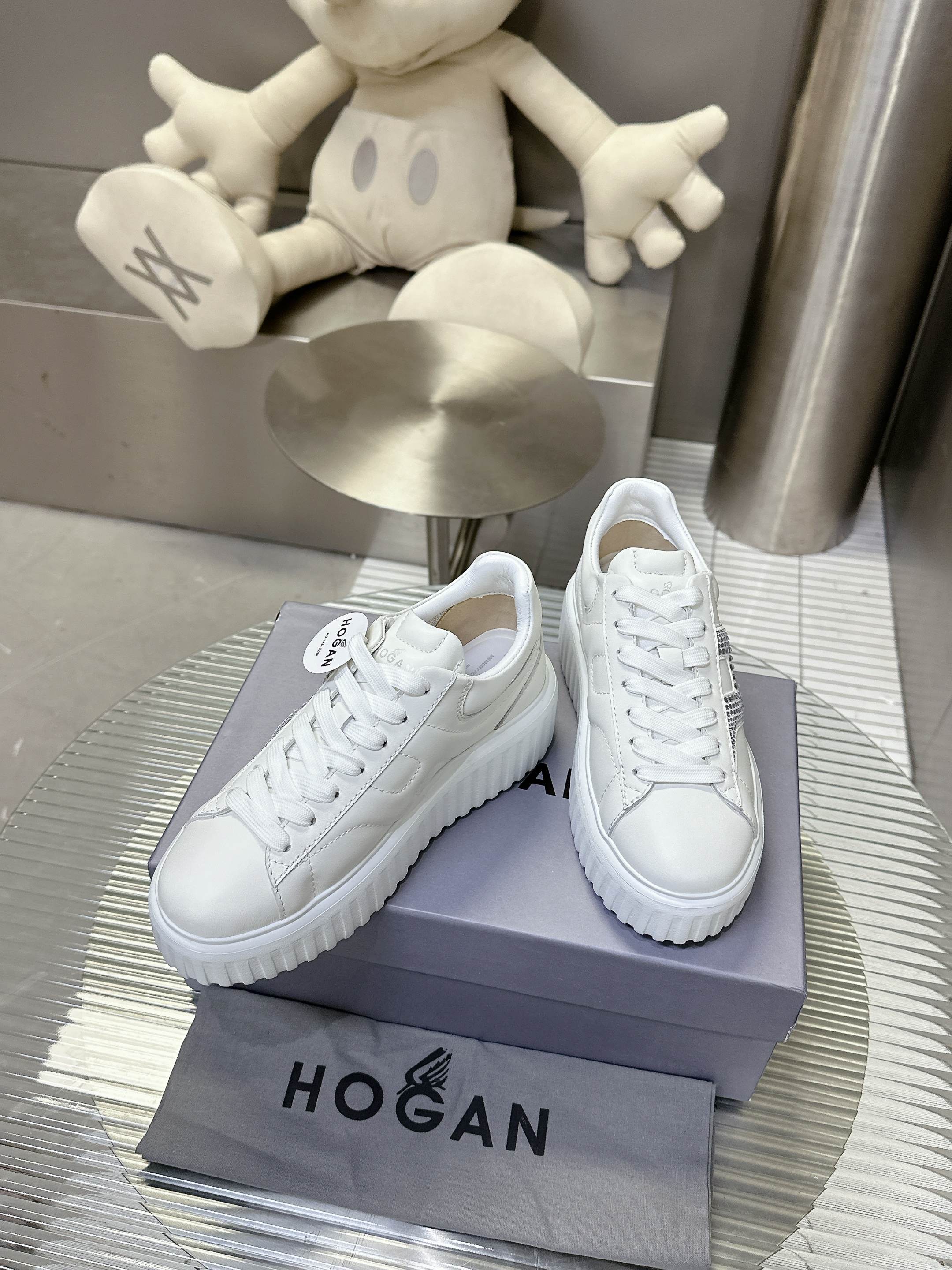Hogan